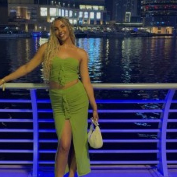 Profielfoto van Esmay alim